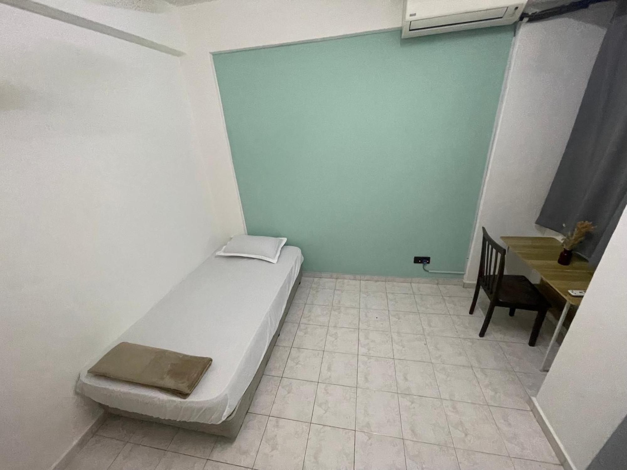 Blissful Breeze 4 & Netflix By Ezyroom Melaka